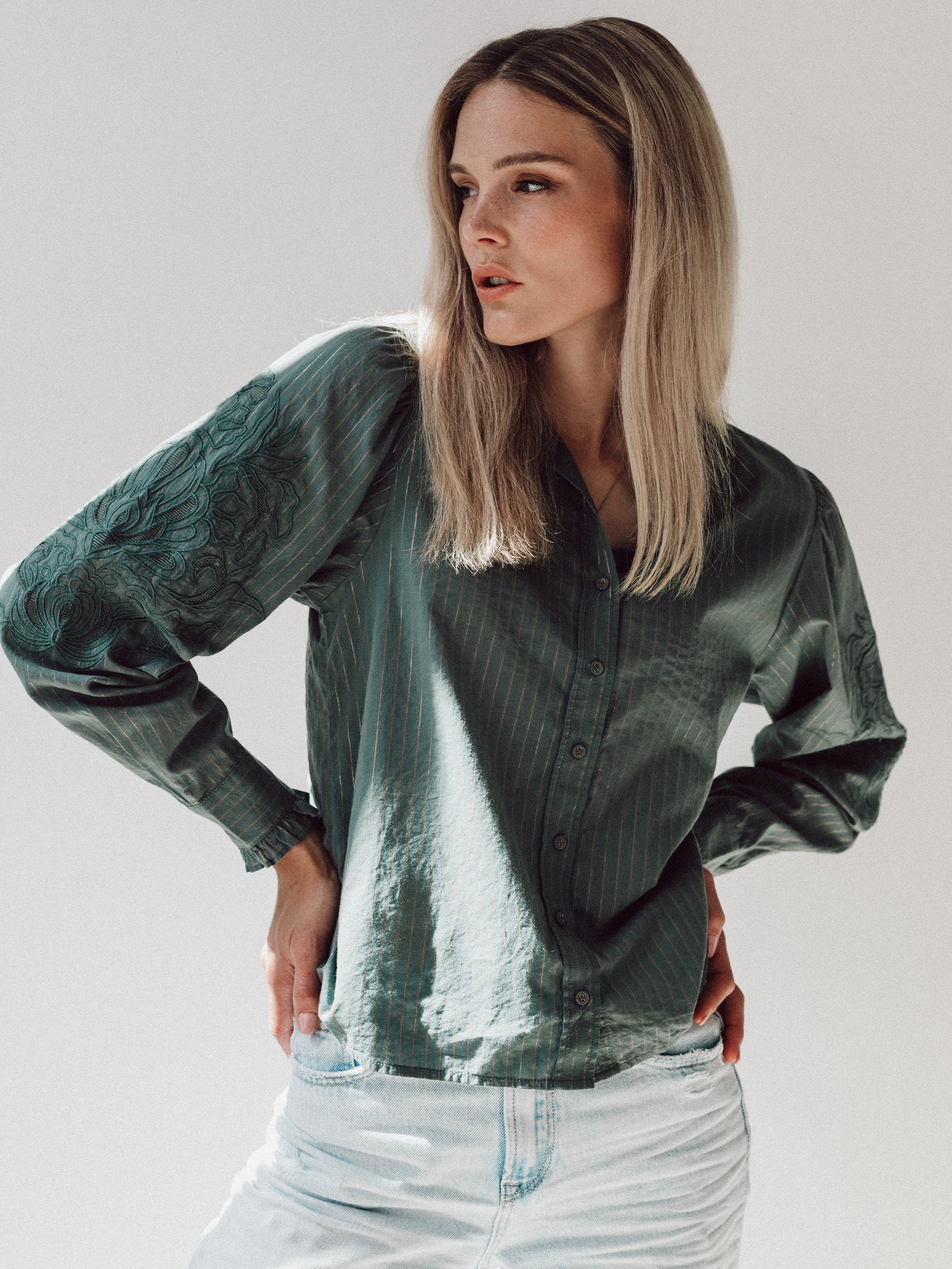 Susan blouse Grey